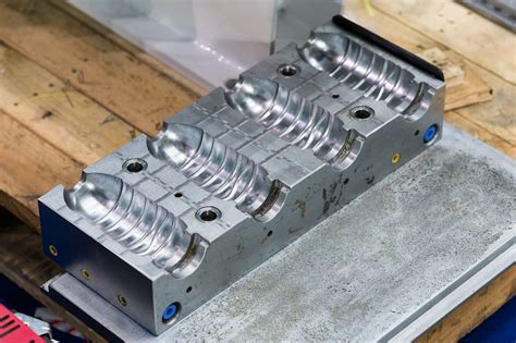 technomold|TECHNO MOLDS, INC./POLYTECHNIQUE .